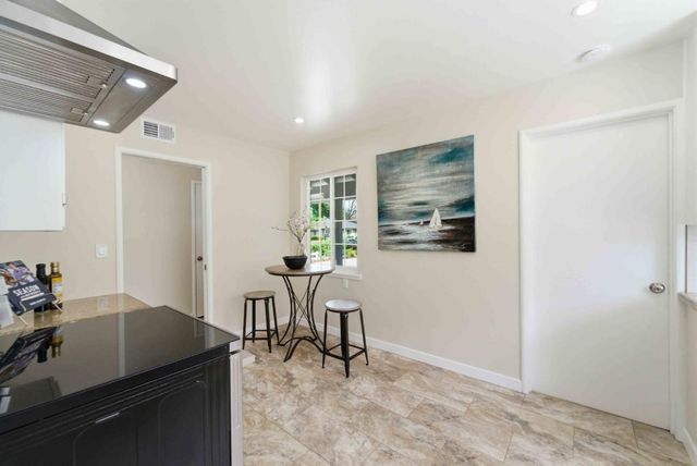 381 Manchester Avenue, Campbell, CA 95008
