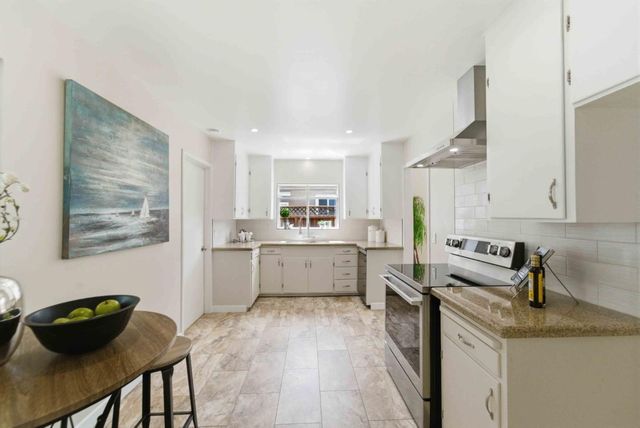 381 Manchester Avenue, Campbell, CA 95008