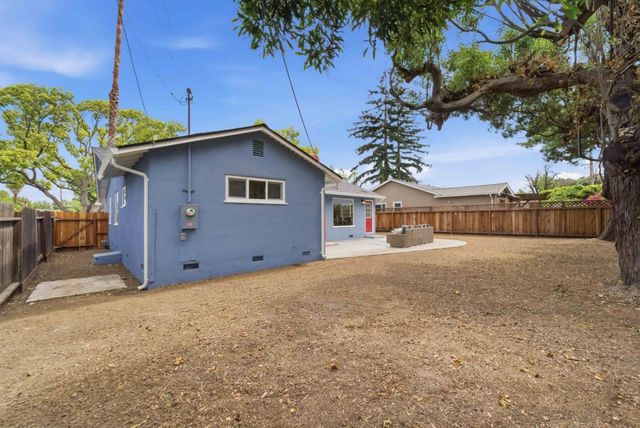 381 Manchester Avenue, Campbell, CA 95008