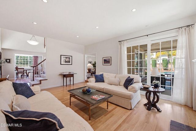 5801 Middle Crest Drive, Agoura Hills, CA 91301