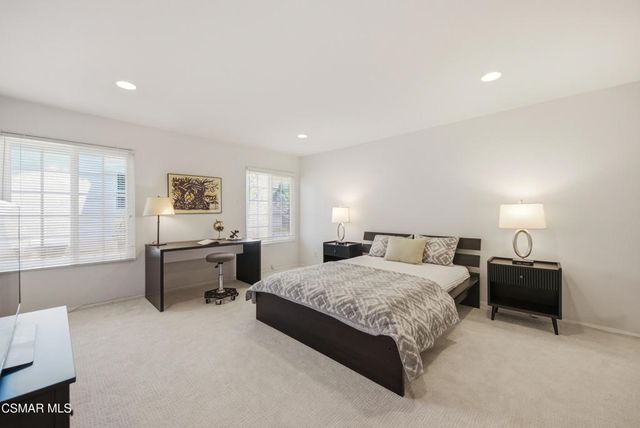 5801 Middle Crest Drive, Agoura Hills, CA 91301