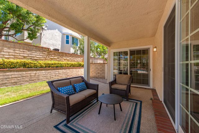 5801 Middle Crest Drive, Agoura Hills, CA 91301