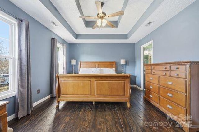 208 Bennington Drive, Stanley, NC 28164