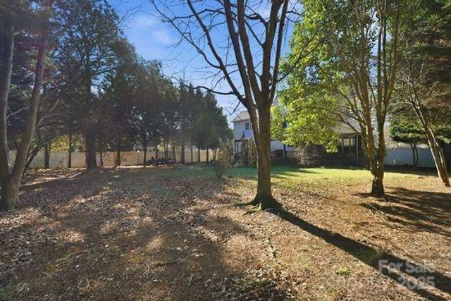 208 Bennington Drive, Stanley, NC 28164