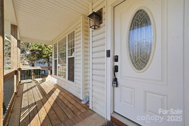 208 Bennington Drive, Stanley, NC 28164