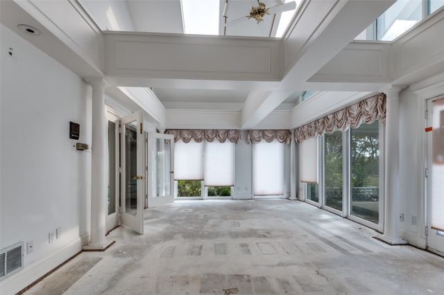 8400 Cardinal Lane, North Richland Hills, TX 76182