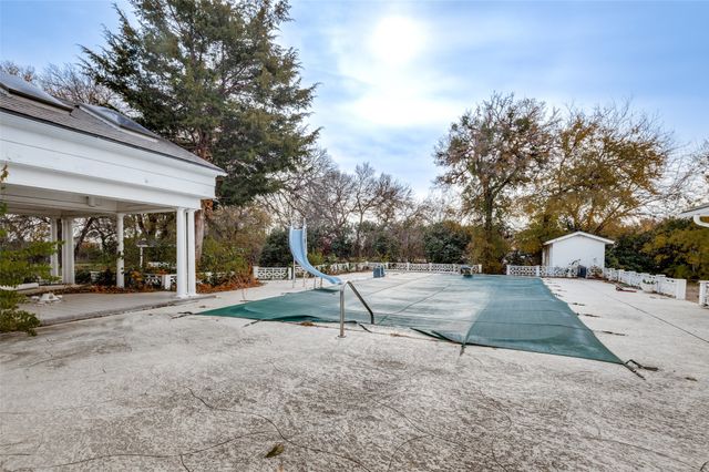 8400 Cardinal Lane, North Richland Hills, TX 76182