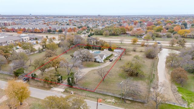 8400 Cardinal Lane, North Richland Hills, TX 76182