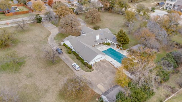 8400 Cardinal Lane, North Richland Hills, TX 76182