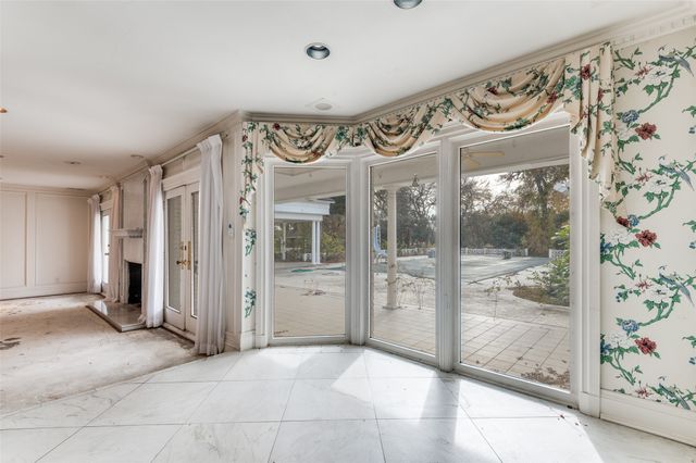 8400 Cardinal Lane, North Richland Hills, TX 76182