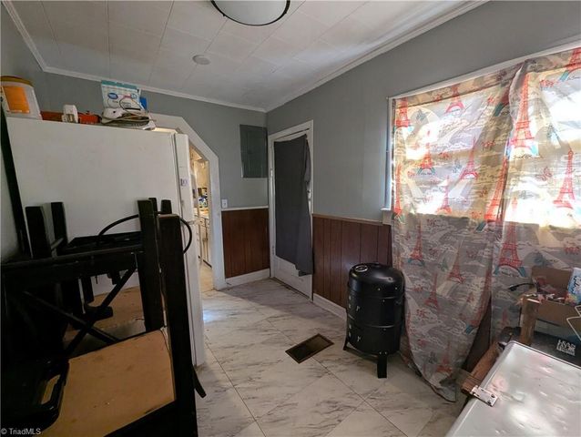 513 Memorial Park Drive, Thomasville, NC 27360