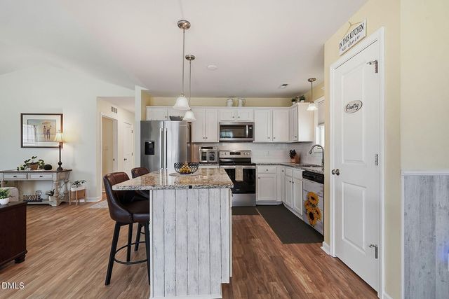 55 Fall Bridge Circle, Benson, NC 27504