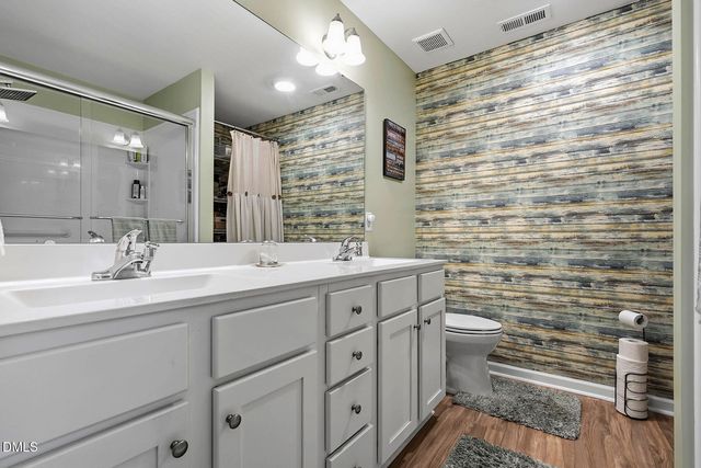 55 Fall Bridge Circle, Benson, NC 27504