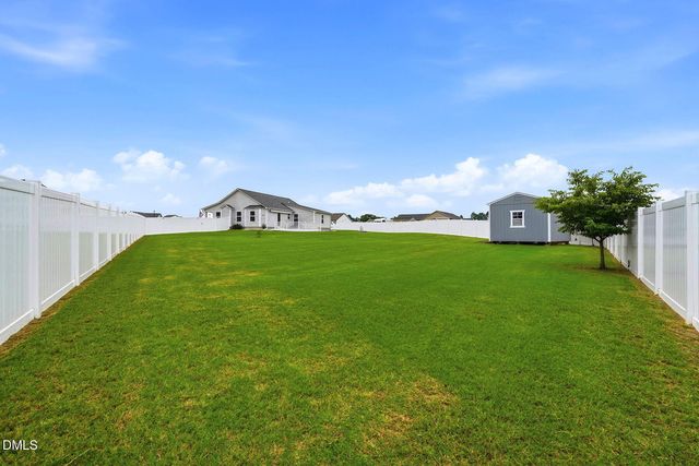 55 Fall Bridge Circle, Benson, NC 27504