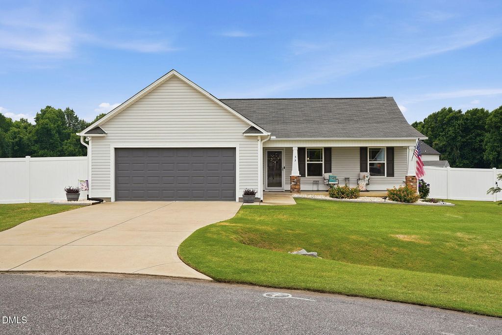 55 Fall Bridge Circle, Benson, NC 27504