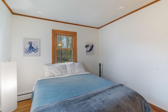 5 Cemetery Road, Essex, VT 05452