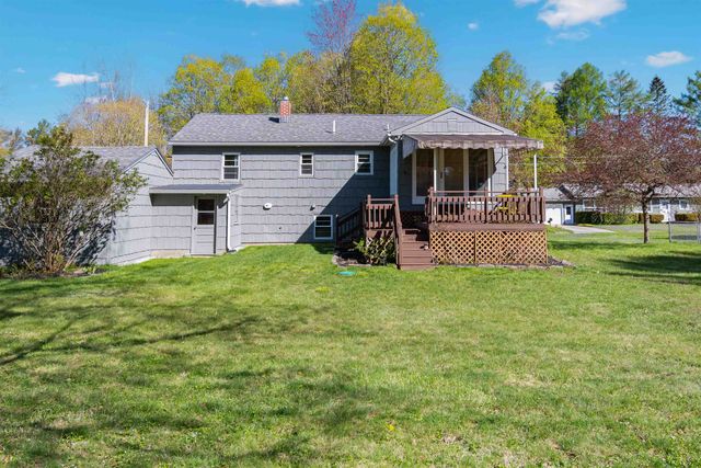 5 Cemetery Road, Essex, VT 05452