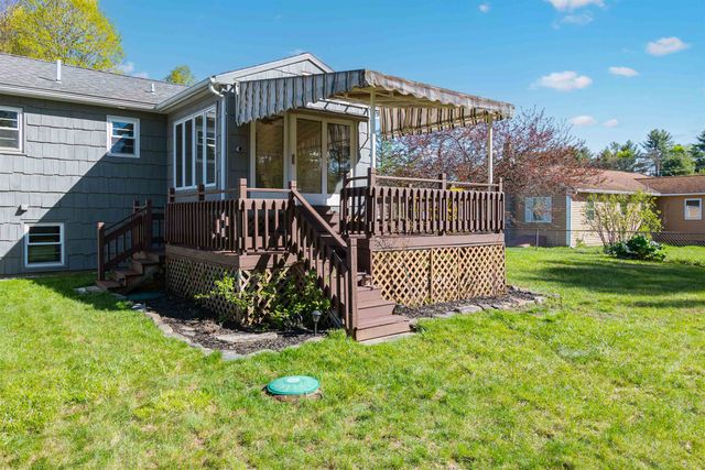 5 Cemetery Road, Essex, VT 05452