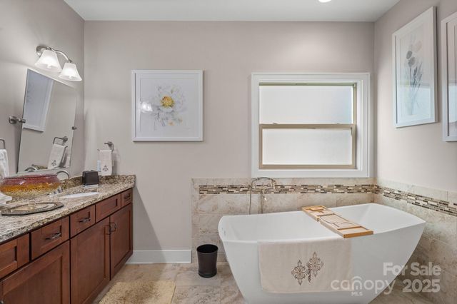 235 Windstone Drive, Fletcher, NC 28732