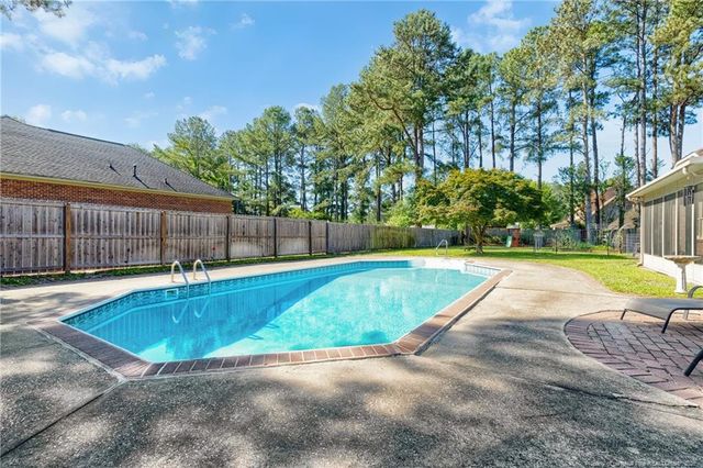 6481 Windy Creek Way, Fayetteville, NC 28306
