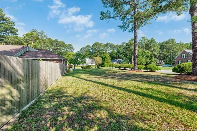 6481 Windy Creek Way, Fayetteville, NC 28306