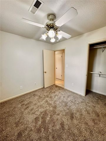 1821 S Beth Drive, Rogers, AR 72758