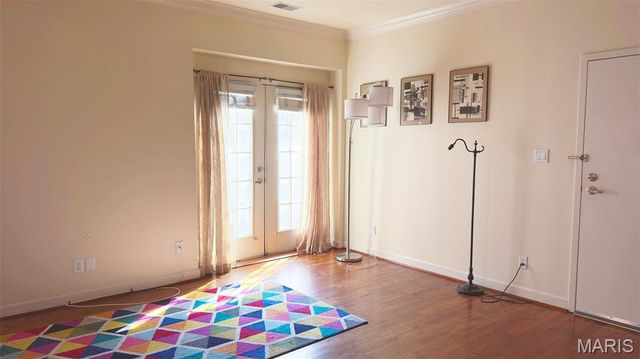 5677 Waterman 32, St Louis, MO 63112