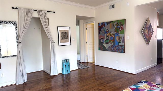 5677 Waterman 32, St Louis, MO 63112