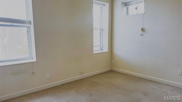 5677 Waterman 32, St Louis, MO 63112