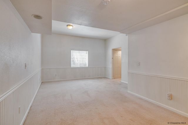 1721 APPALOOSA DR, Cheyenne, WY 82001