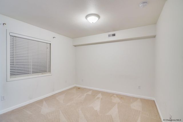 1721 APPALOOSA DR, Cheyenne, WY 82001