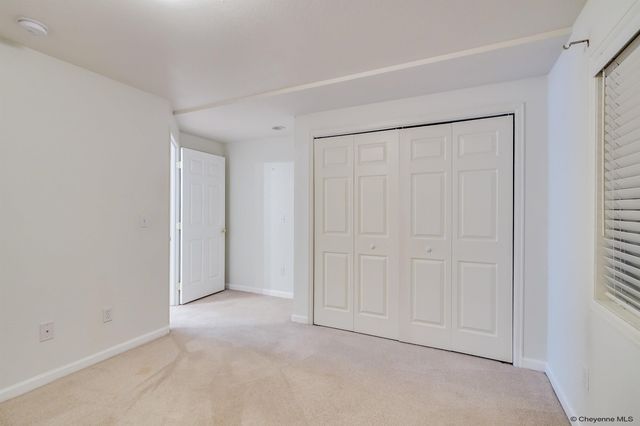 1721 APPALOOSA DR, Cheyenne, WY 82001