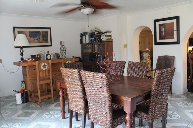 21207 Abbey Oak Circle, Houston, TX 77073