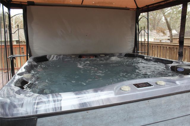 21207 Abbey Oak Circle, Houston, TX 77073