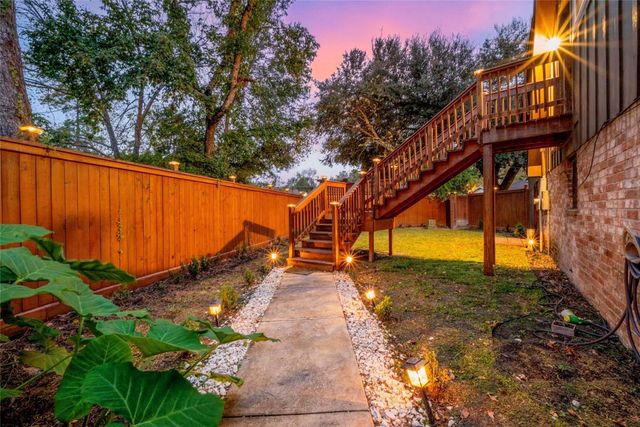 21207 Abbey Oak Circle, Houston, TX 77073