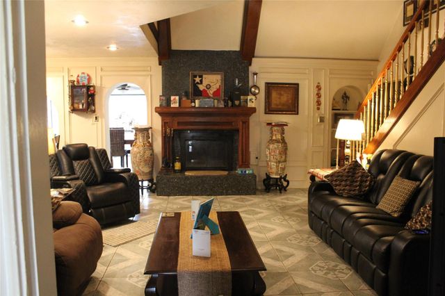 21207 Abbey Oak Circle, Houston, TX 77073