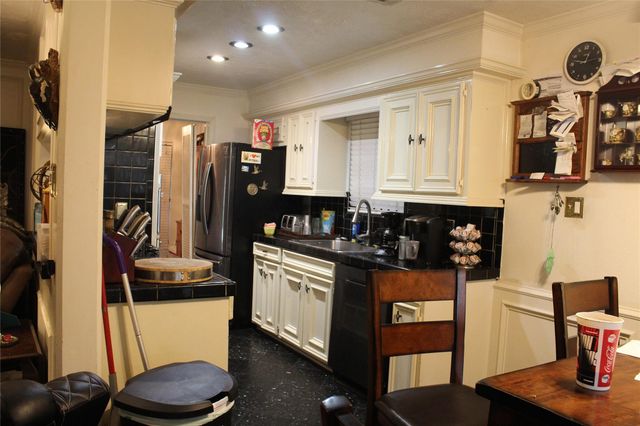 21207 Abbey Oak Circle, Houston, TX 77073