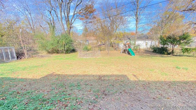 1104 Michael Street, Tahlequah, OK 74464