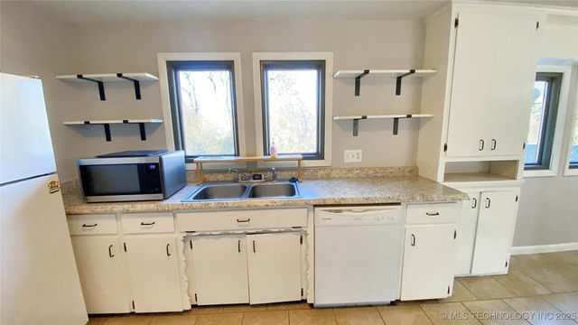 1104 Michael Street, Tahlequah, OK 74464