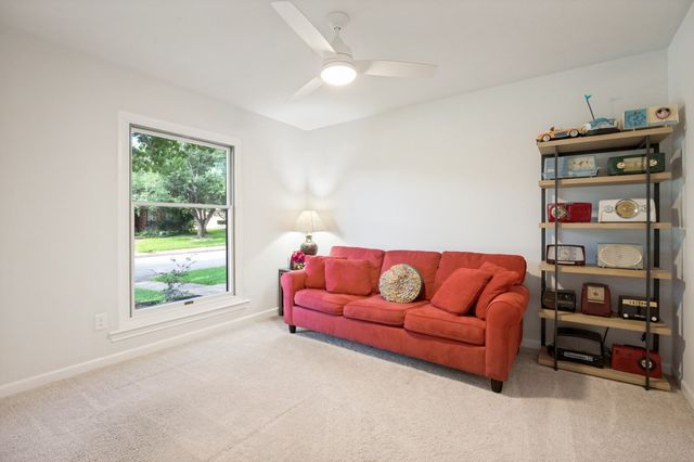 4015 Lawngate Drive, Dallas, TX 75287