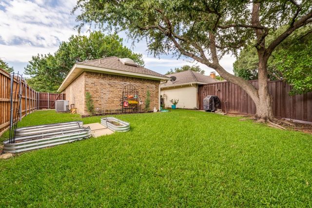 4015 Lawngate Drive, Dallas, TX 75287