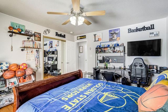 4880 Warbler Court, Pueblo, CO 81008