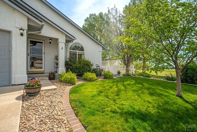 4880 Warbler Court, Pueblo, CO 81008