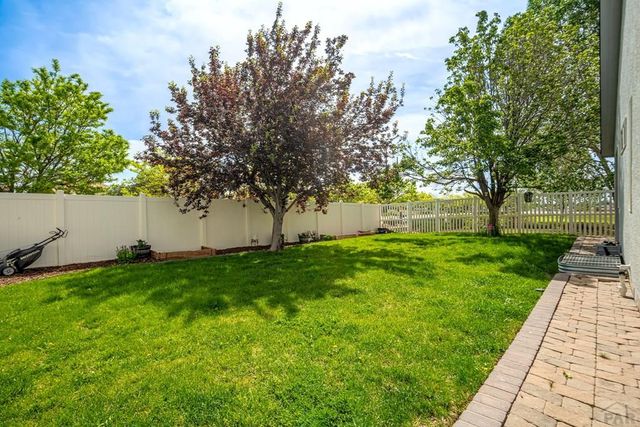4880 Warbler Court, Pueblo, CO 81008
