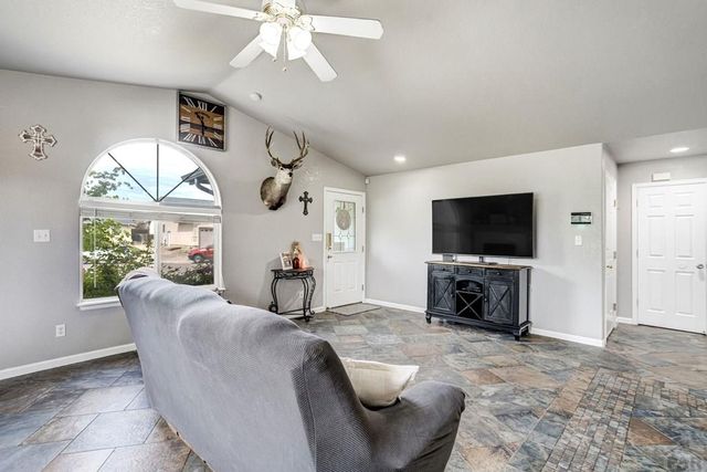 4880 Warbler Court, Pueblo, CO 81008