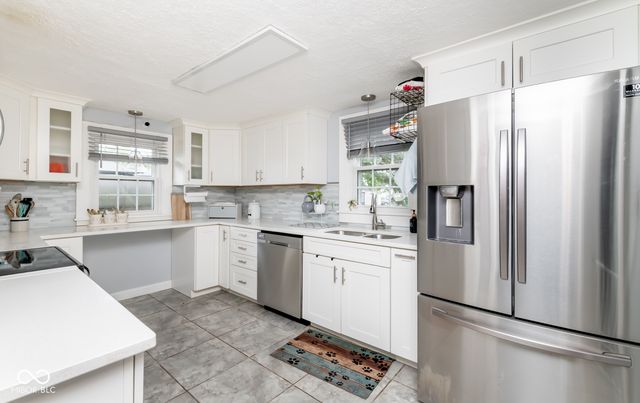 220 Lee Boulevard, Seymour, IN 47274
