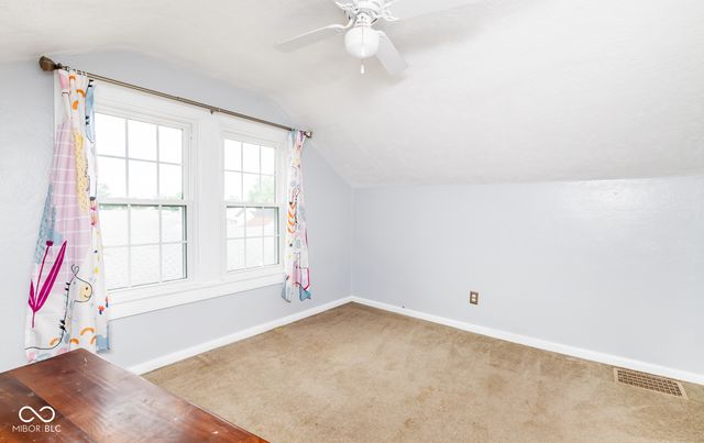 220 Lee Boulevard, Seymour, IN 47274