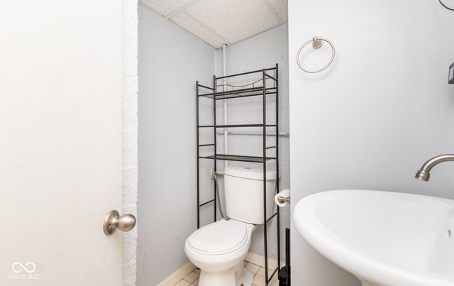 220 Lee Boulevard, Seymour, IN 47274