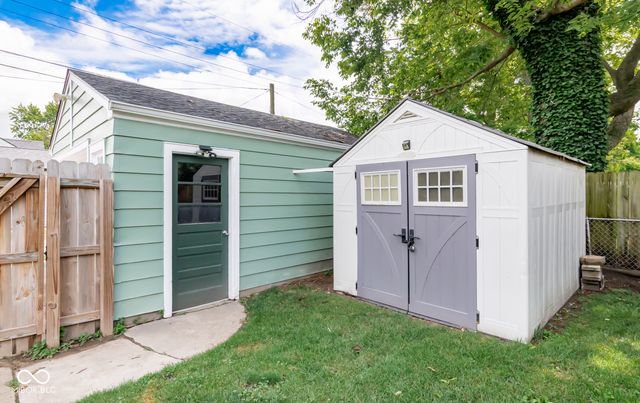 220 Lee Boulevard, Seymour, IN 47274