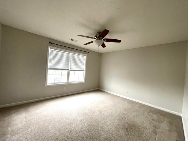 327 Newcastle Lane, Winchester, KY 40391